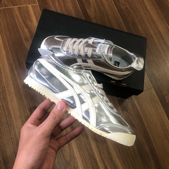 Onitsuka/Tiger MEXICO 66 Cream Silver Sneakers Athletic - Picture 2 of 5